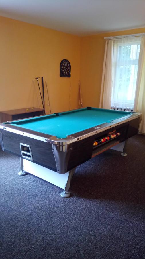 Hostel Dworek Osiecki Koral Osieki  Luaran gambar